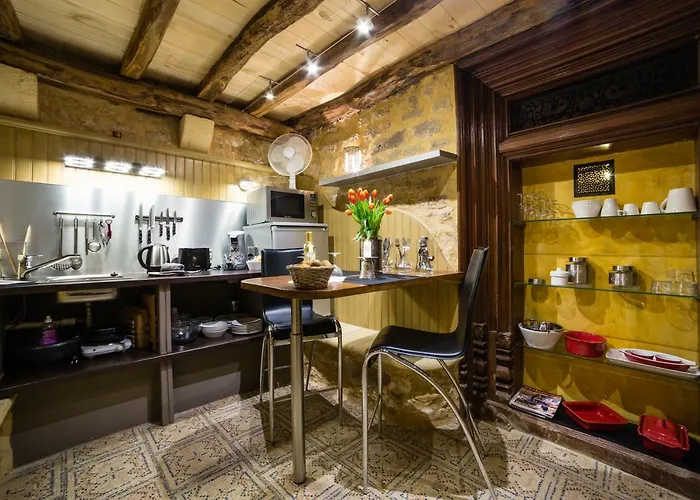 Jacuzzi Prive, Les 1001 Nuits A Sarlat